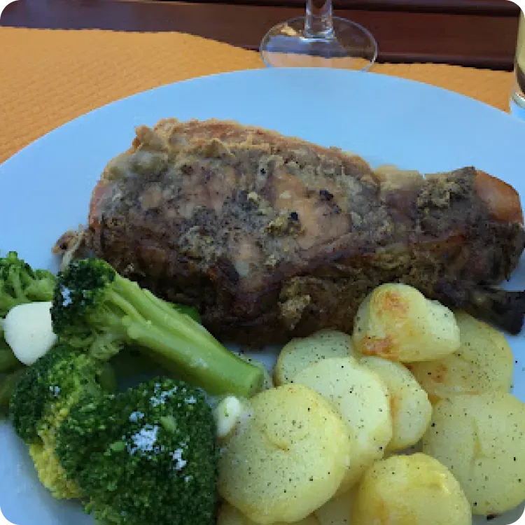 Repas de groupe à Chamaloc